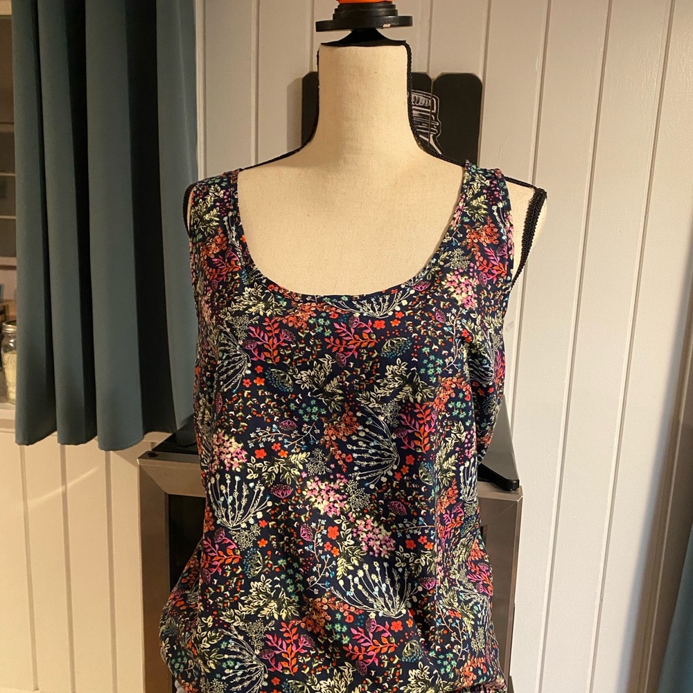Floral Sleeveless Top - Multicolor